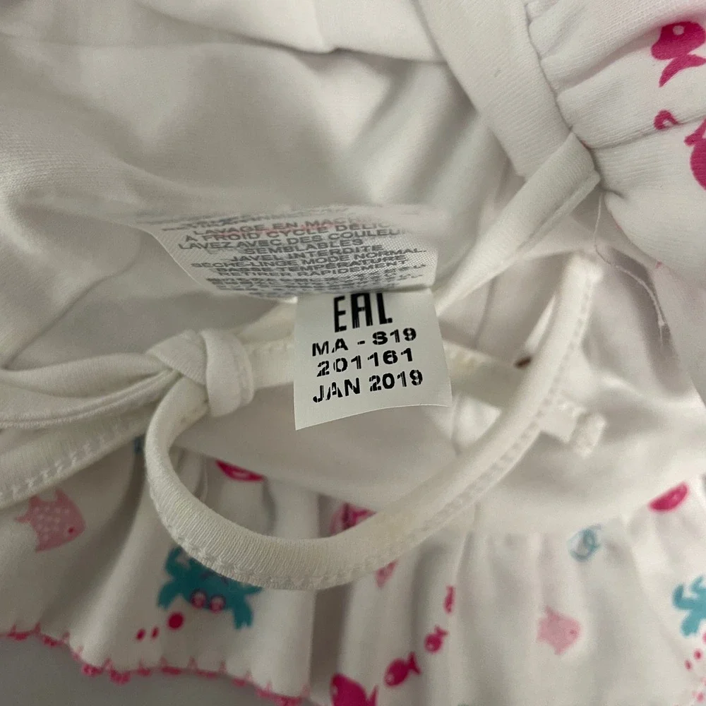 Kissy Kissy Baby Girls White Pima Cotton Sea Life Whale Sun Hat Ruffle MD (6-9m)